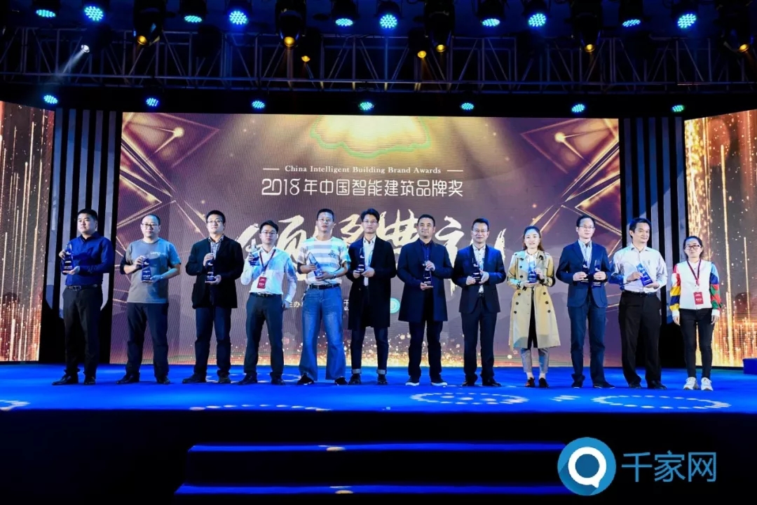 1544280697120011.jpg 640.webp (1).jpg